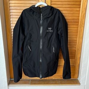 Arc’teryx Zeta FL Gore Tex jacket XS black